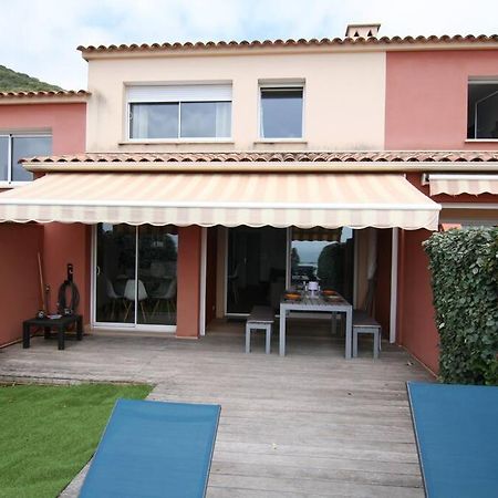 Ajaccio Maison Bord De Mer Dans Residence Avec Piscine Екстериор снимка
