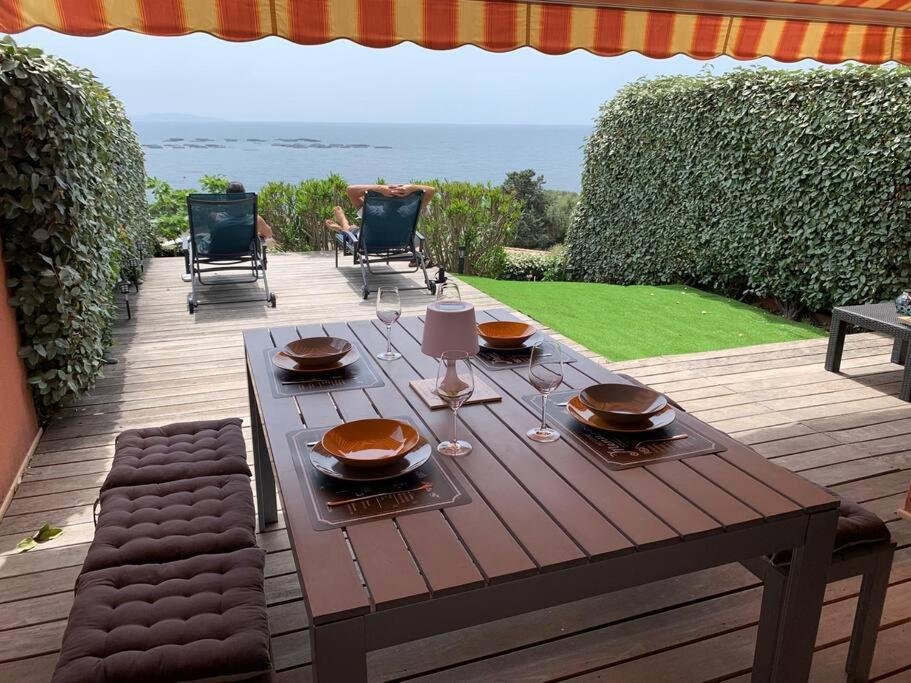 Ajaccio Maison Bord De Mer Dans Residence Avec Piscine Екстериор снимка